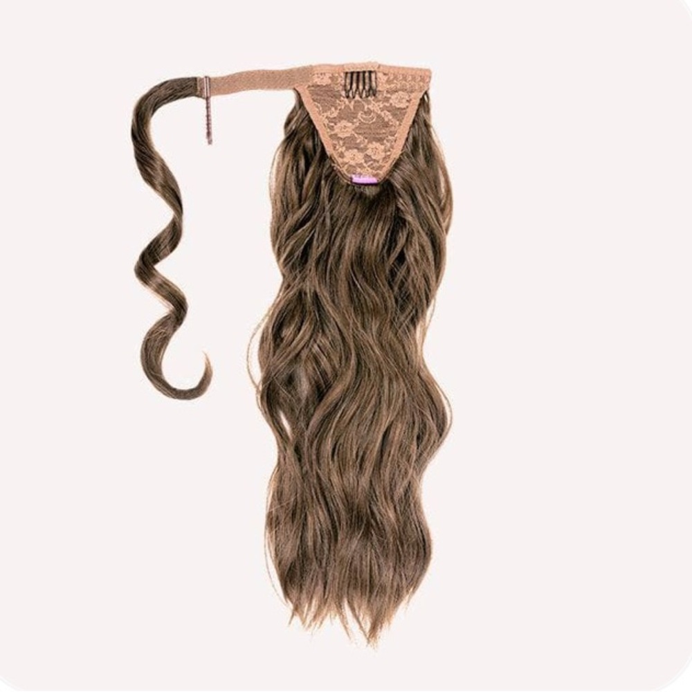 Ash Brown INH Aly clip in pony tail